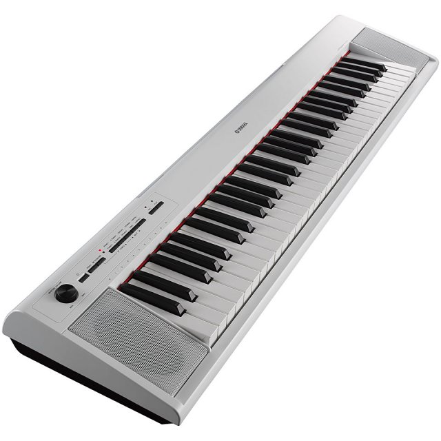 Yamaha Piaggero NP-12 WH Keyboard